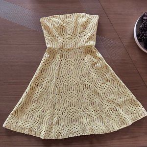 5226 Celia Kritharioti Strapless yellow lace knee length dress - M